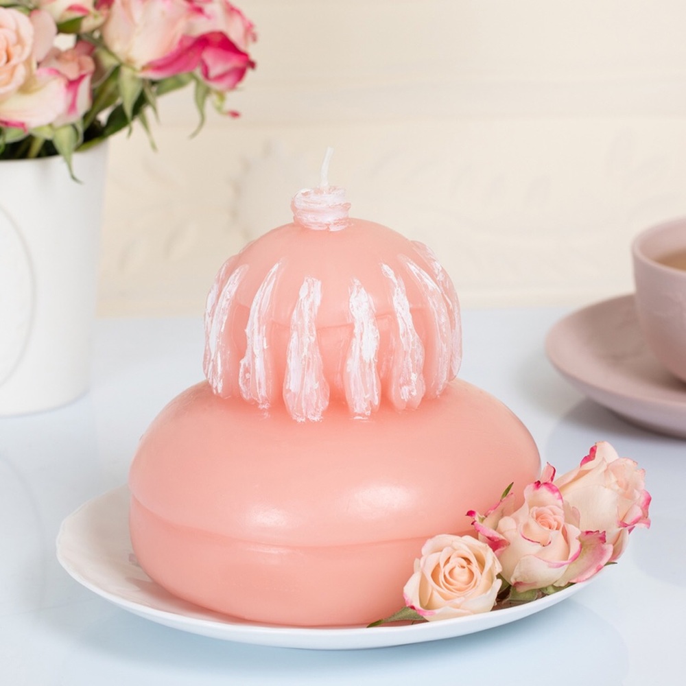 Laduree Bougie Religieuse rose scented candle